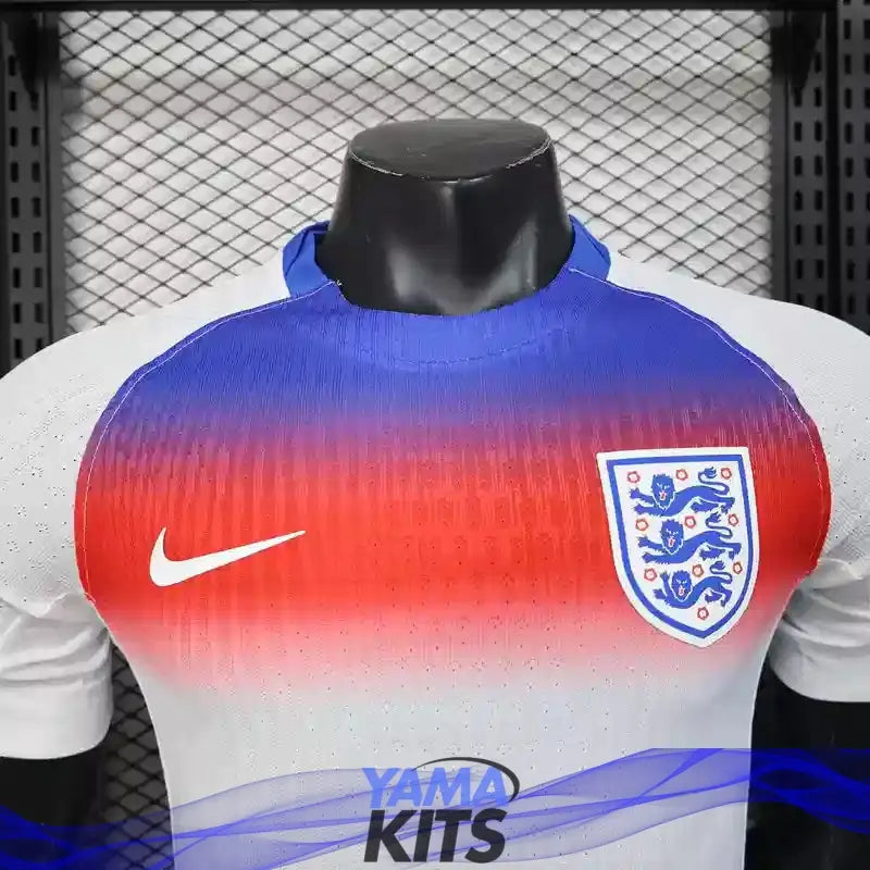 MAILLOT ANGLETERRE DOMICILE 2025/2026 Version Player YamaKits Foot