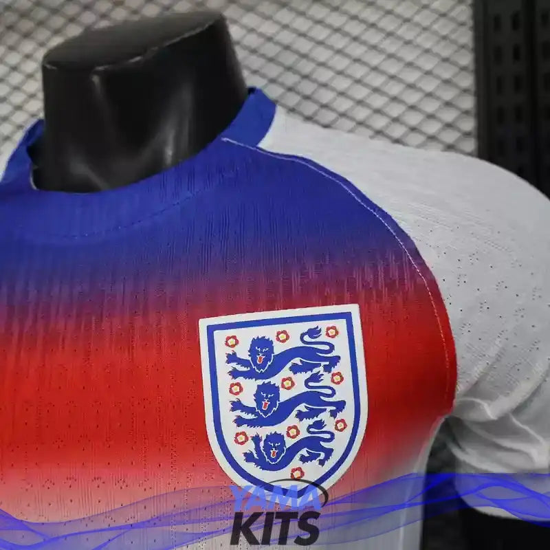 MAILLOT ANGLETERRE DOMICILE 2025/2026 Version Player YamaKits Foot