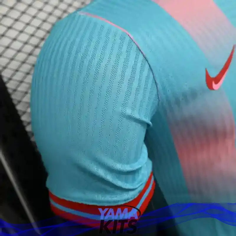 MAILLOT BARCELONE CONCEPT " Bleu, rose" 2025/2026 Version Player YamaKits Foot