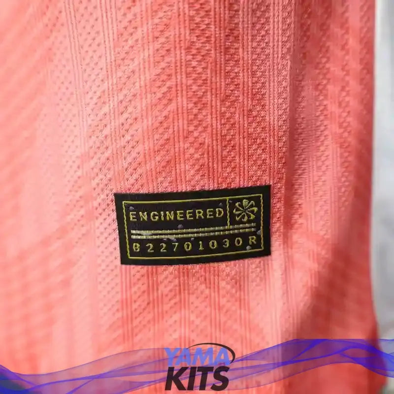 MAILLOT BARCELONE CONCEPT "rose, blanc" 2025/2026 Version Player YamaKits Foot