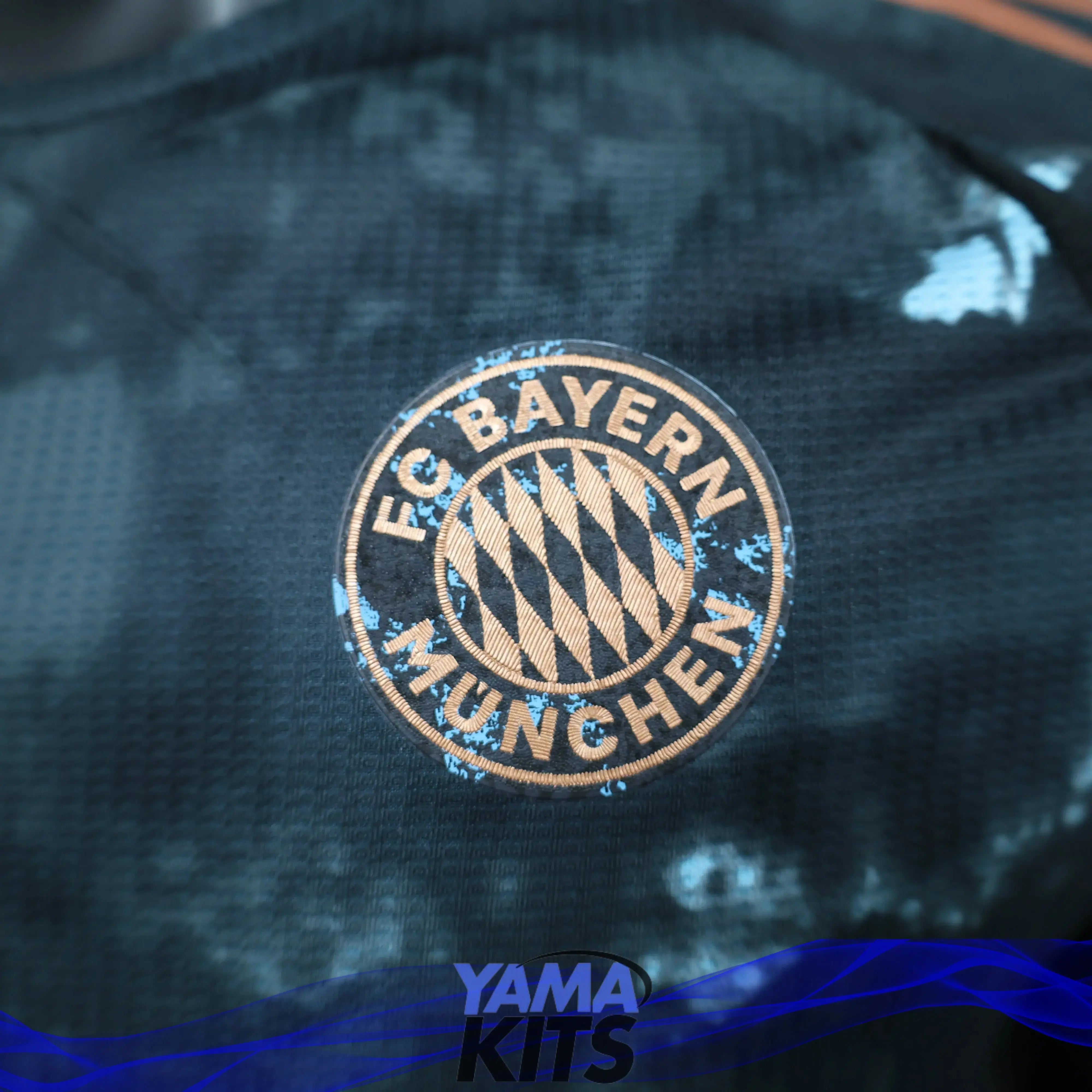 MAILLOT BAYERN MUNICH EXTERIEUR 2024/2025 YamaKits Foot