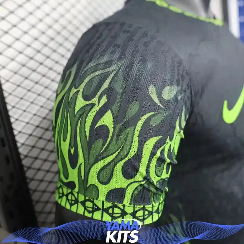 MAILLOT BRESIL CONCEPT "vert, flammes" 2025/2026 Version Player YamaKits Foot