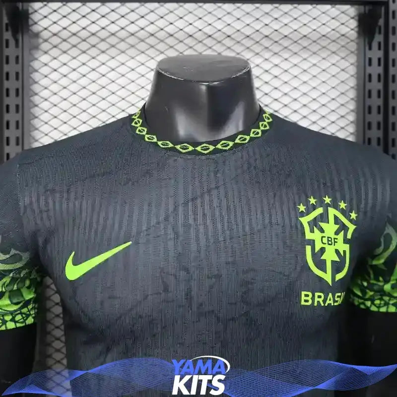 MAILLOT BRESIL CONCEPT "vert, flammes" 2025/2026 Version Player YamaKits Foot