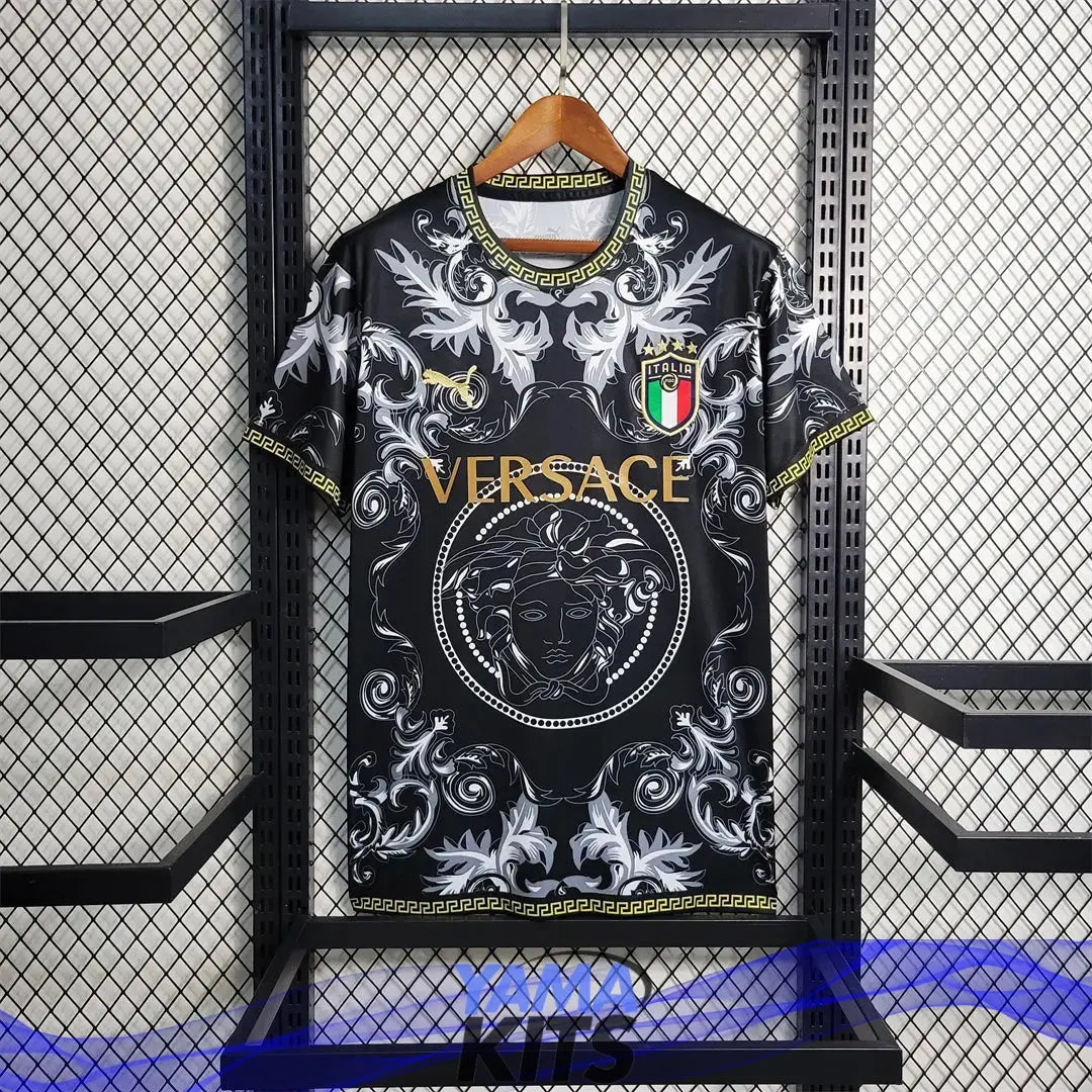 MAILLOT ITALIE CONCEPT EDITION VERSACE NOIR 2023/2024 YamaKits Foot