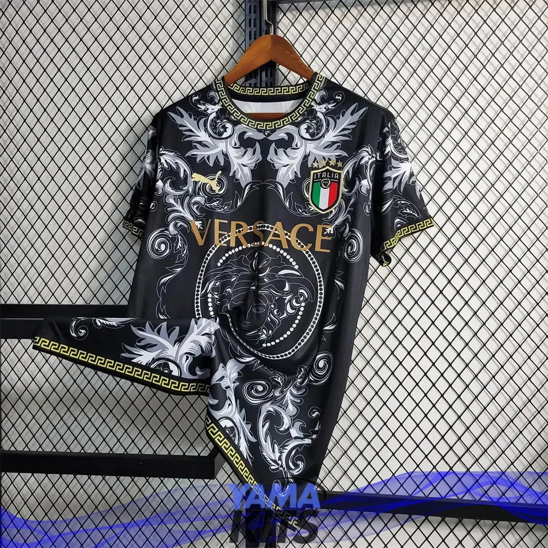 MAILLOT ITALIE CONCEPT EDITION VERSACE NOIR 2023/2024 YamaKits Foot