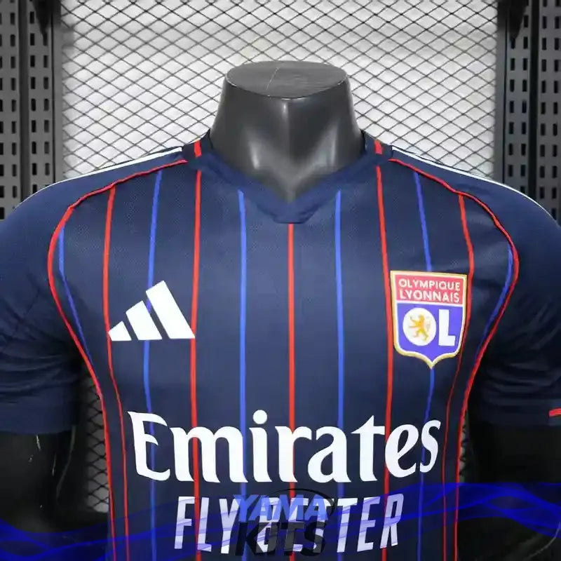 MAILLOT LYON EXTÉRIEUR 2025/2026 Version Player YamaKits Foot
