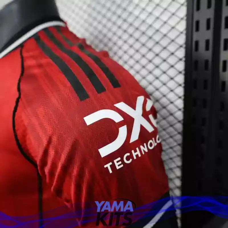MAILLOT MANCHESTER UNITED DOMICILE 2025/2026 Version Player YamaKits Foot