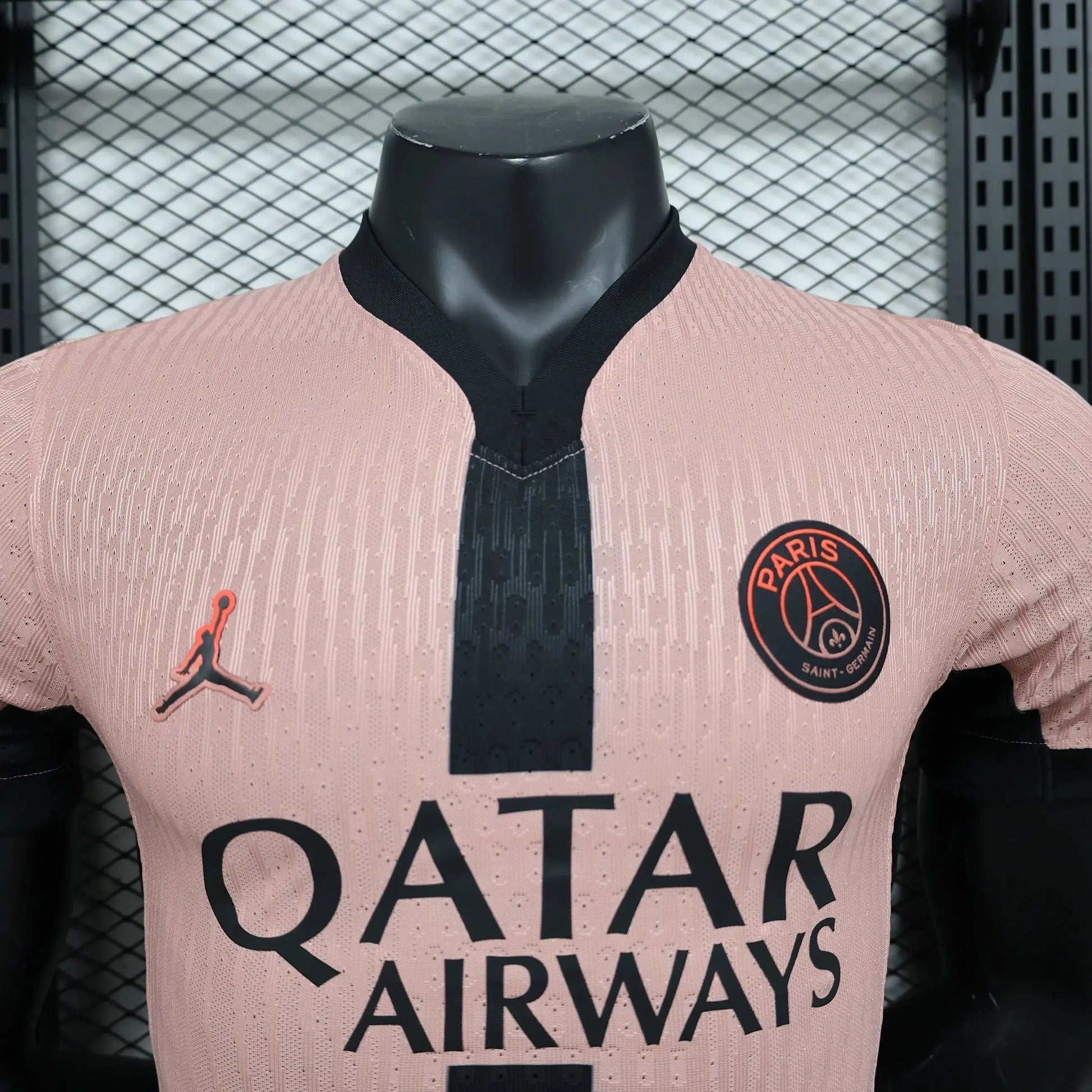MAILLOT PARIS SG THIRD "Rose" 2024/2025 Version Player YamaKits Foot