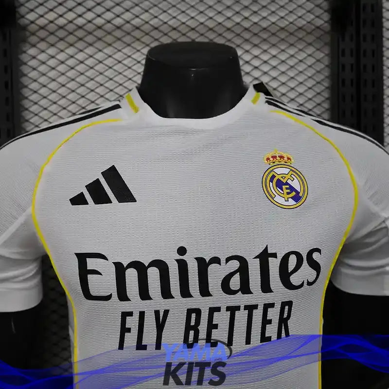 MAILLOT REAL MADRID DOMICILE 2025/2026 Version Player YamaKits Foot