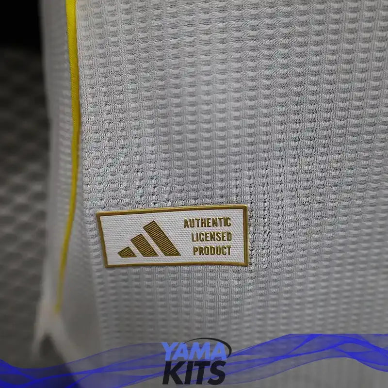 MAILLOT REAL MADRID DOMICILE 2025/2026 Version Player YamaKits Foot