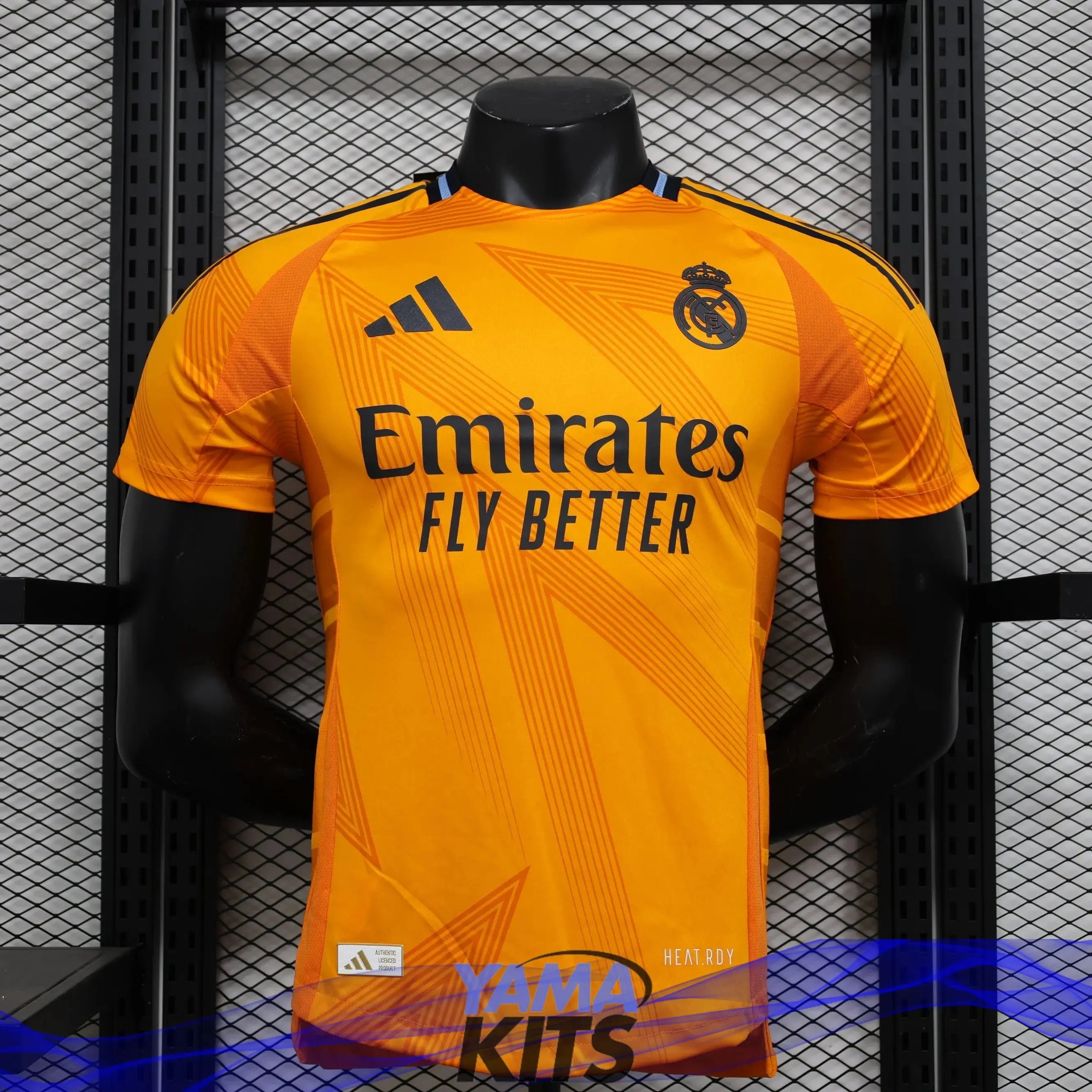 MAILLOT REAL MADRID EXTERIEUR 2024/2025 Version Player YamaKits Foot