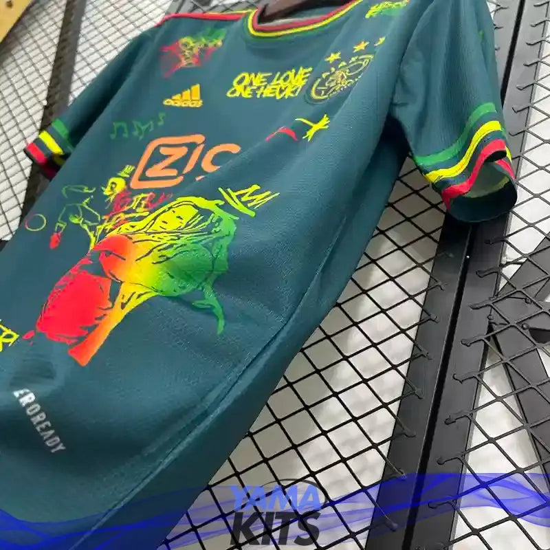 Maillot Ajax concept "Bob Marley, vert" 2025/2026 YamaKits Foot