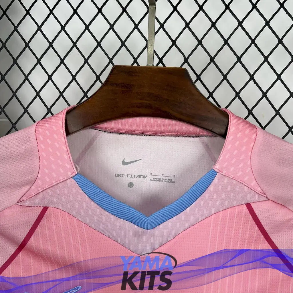 Maillot Barcelone concept "Rose" 2025/2026 YamaKits Foot