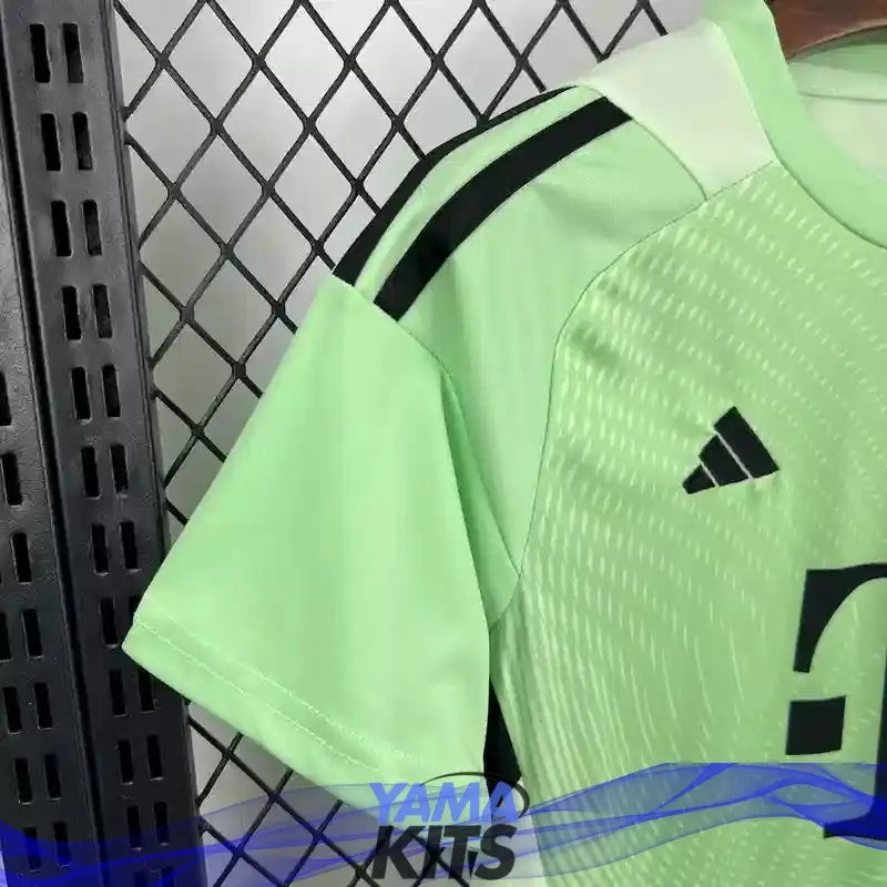 Maillot Bayern enfant gardien de but concept "Vert" 2025/2026 YamaKits Foot
