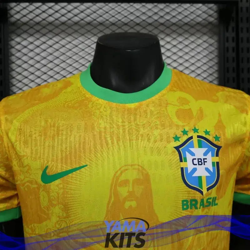 Maillot Brésil Concept jaune "Christ rédempteur" 2025/2025 Version Player YamaKits Foot