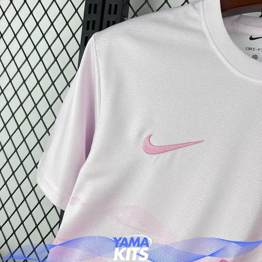 Maillot Brésil concept « Rose » 2025/2026 YamaKits Foot