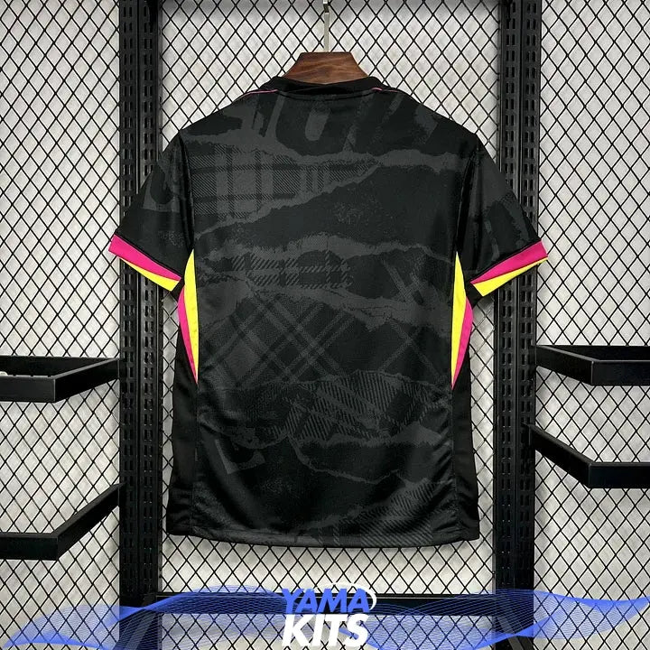 Maillot Chelsea Third "Noir, rose" 2024/2025 YamaKits Foot