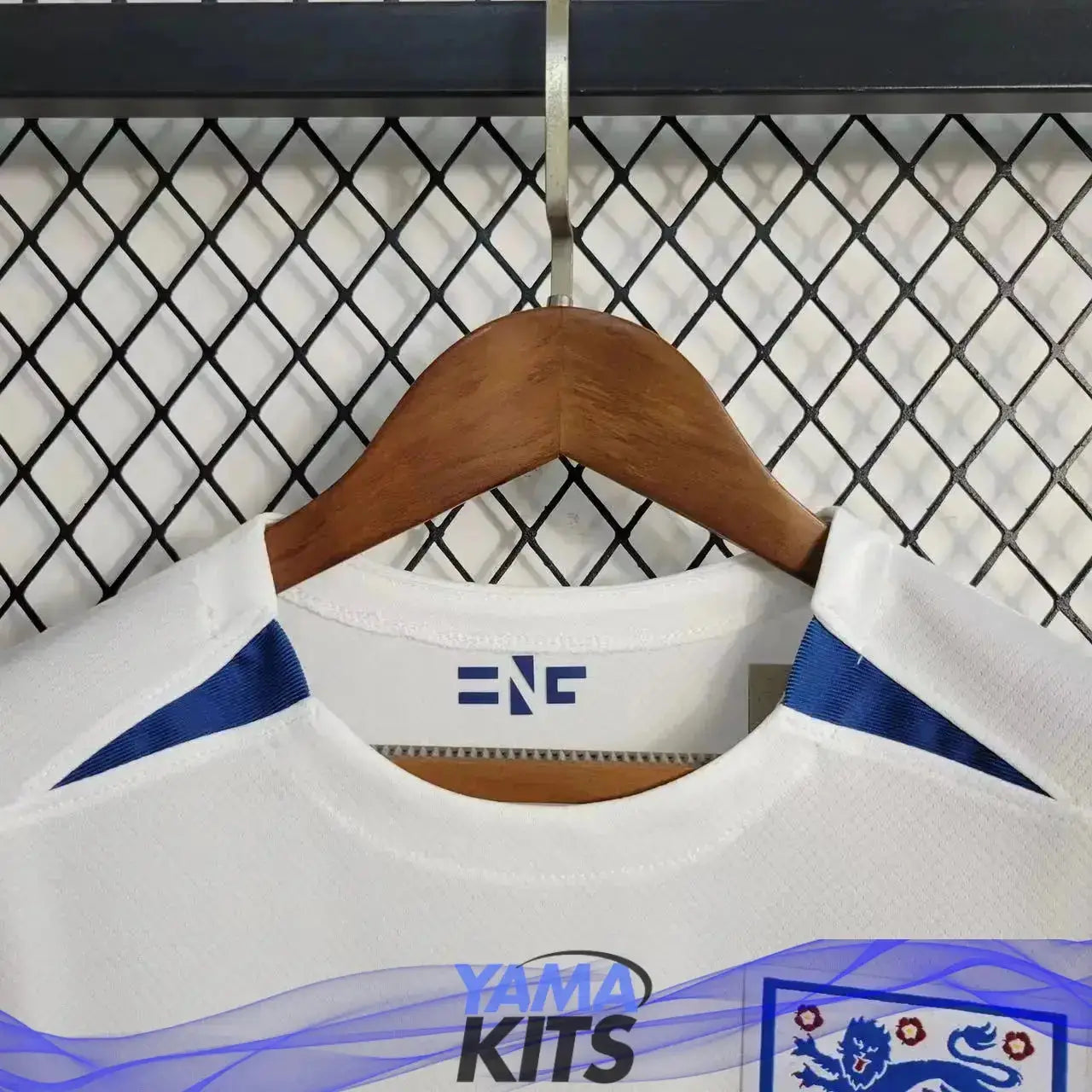 Maillot Femme Angleterre Domicile "Coupe Du Monde" 2023/2024 YamaKits Foot