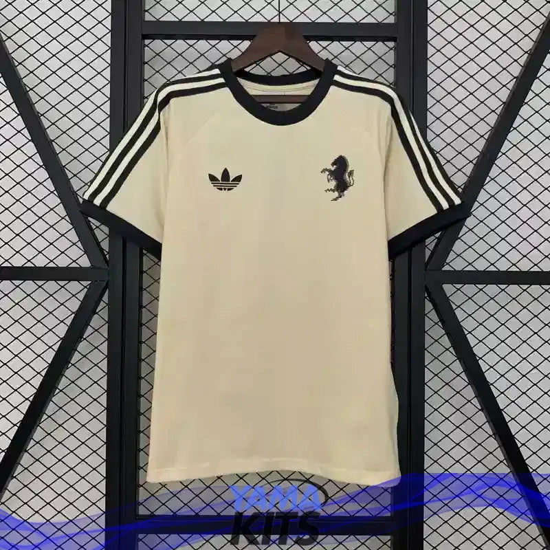 Maillot Juventus classics 3-stipes "beige" 2025/2026 YamaKits Foot