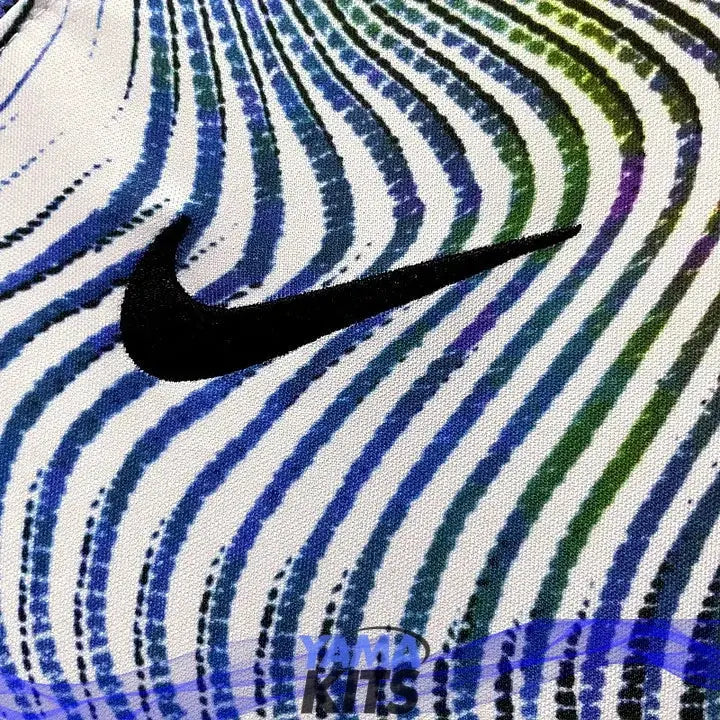 Maillot Liverpool extérieur "gris à Rayures" 2022/2023 YamaKits Foot
