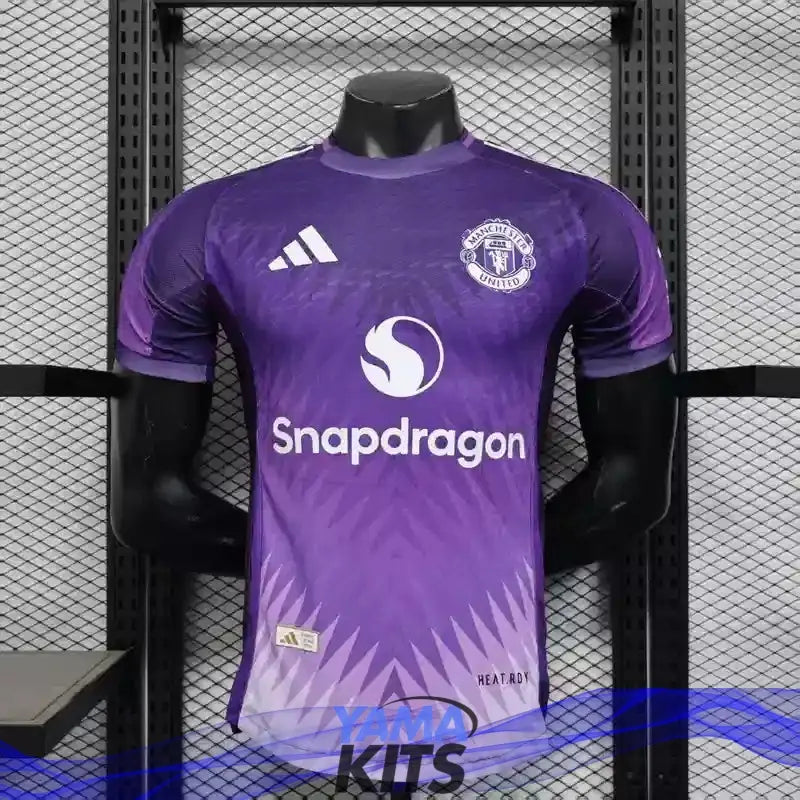 Maillot Manchester United concept "Violet" 2025/2026 Version Player YamaKits Foot