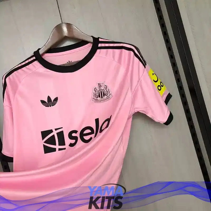 Maillot Newcastle United "Rose" 2025/2026 YamaKits Foot