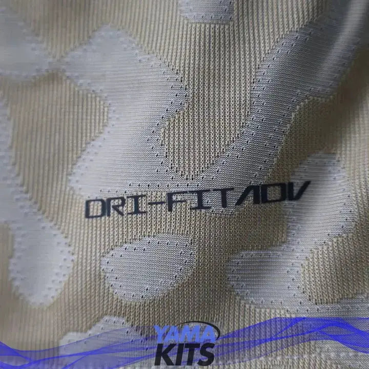 Maillot Paris SG Fourth 2023/2024 Version Player YamaKits Foot
