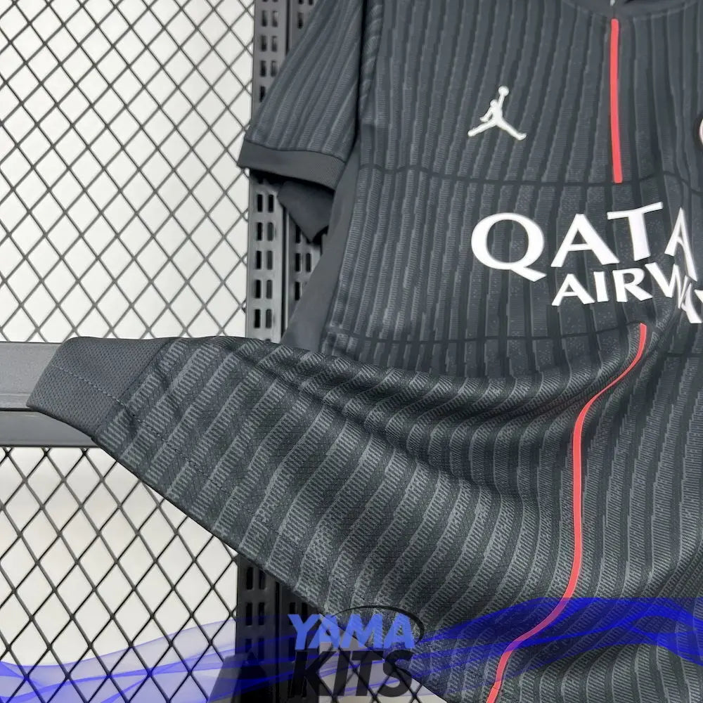Maillot Paris SG Fourth "Jordan" noir 2025/2026