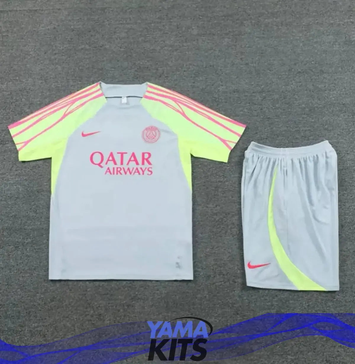 Maillot Paris SG concept "Jaune, rose" 2025/2026 YamaKits Foot