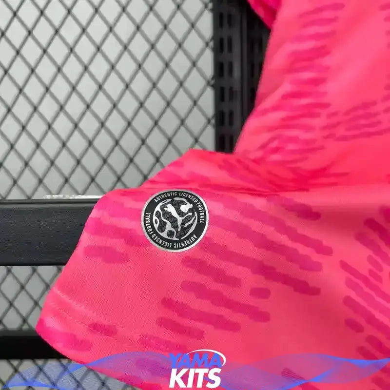 Maillot Portugal concept "rose" 2026/2027 YamaKits Foot
