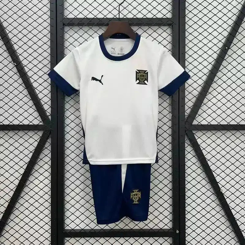 Maillot Portugal enfant entrainement "blanc" 2025/2026 YamaKits Foot