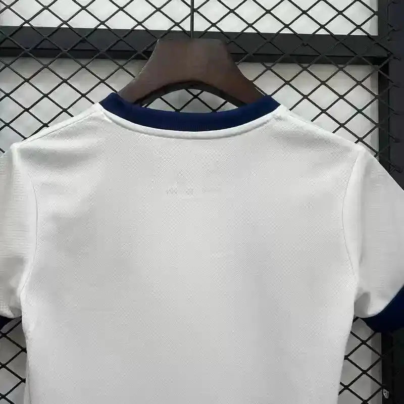 Maillot Portugal enfant entrainement "blanc" 2025/2026 YamaKits Foot