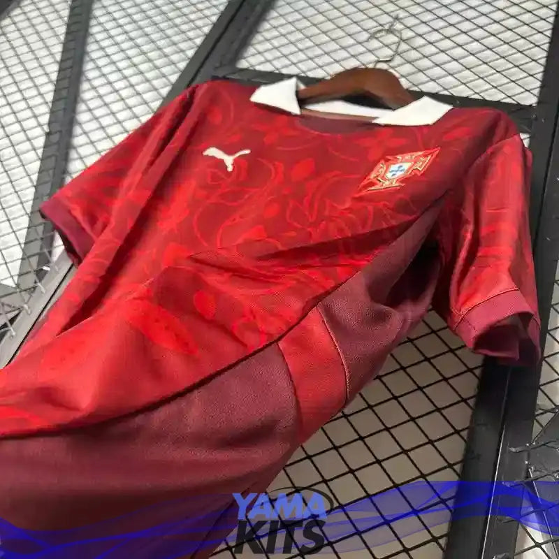 Maillot Portugal entrainement "Rouge" 2025/2026 YamaKits Foot