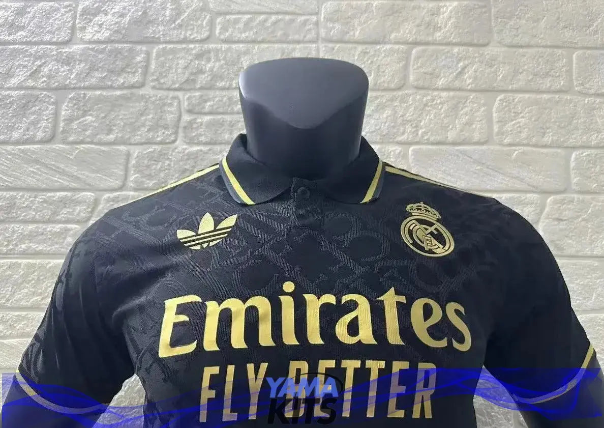 Maillot Real Madrid Avant Match 2024/2025 Version Player YamaKits Foot