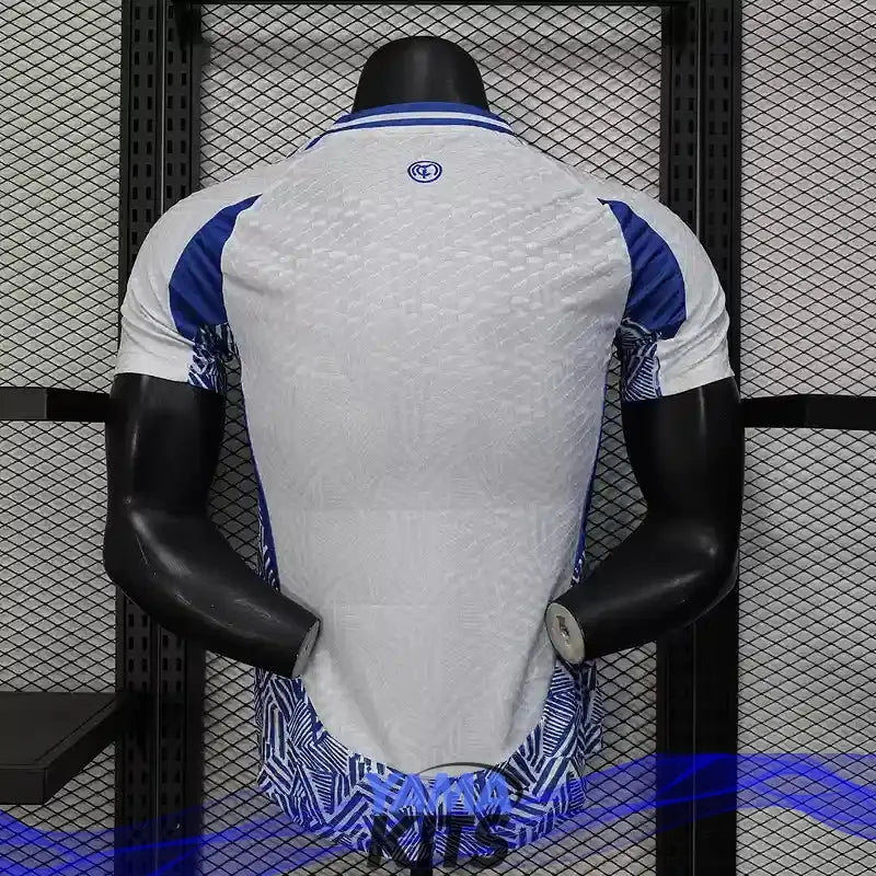 Maillot Real Madrid concept "Blanc" 2025/2026 YamaKits Foot