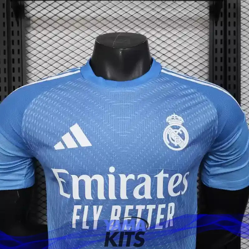 Maillot Real Madrid concept "Bleu" 2025/2026 Version Player YamaKits Foot