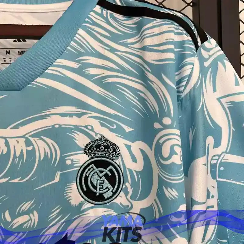 Maillot Real Madrid concept "Bleu" 2025/2026 YamaKits Foot
