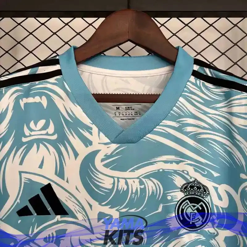 Maillot Real Madrid concept "Bleu" 2025/2026 YamaKits Foot