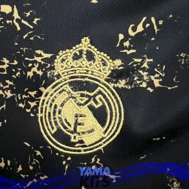 Maillot Real Madrid concept "Or, noir" 2024/2025 Yamakits