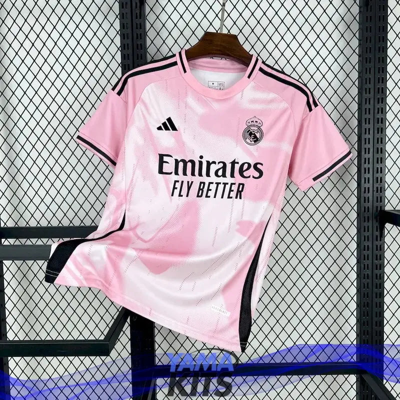 Maillot Real Madrid concept "Rose" 2024/2025 YamaKits Foot