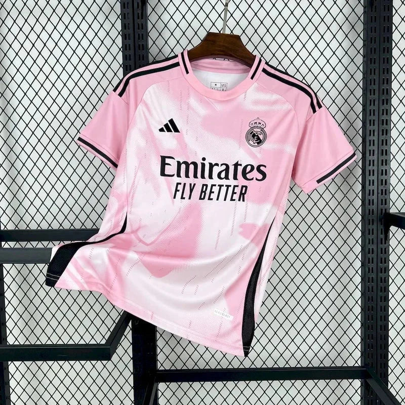 Maillot Real Madrid concept "Rose" 2024/2025 YamaKits Foot