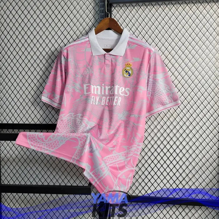 Maillot Real Madrid concept "rose" 2024/2025 YamaKits Foot