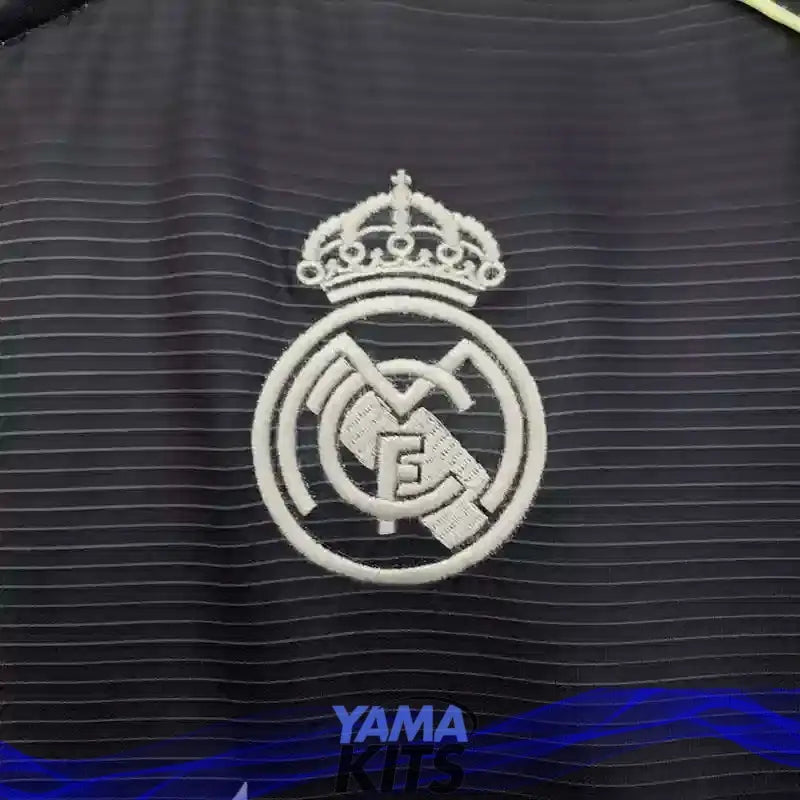 Maillot Real Madrid extérieur 2025/2026 YamaKits Foot