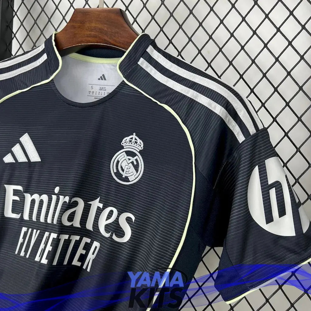 Maillot Real Madrid extérieur 2025/2026