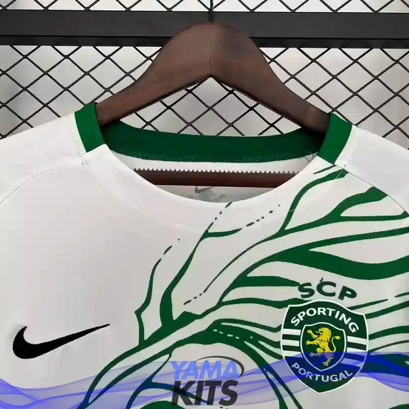 Maillot Sporting Lisbonne concept "Lion" 2025/2026 YamaKits Foot