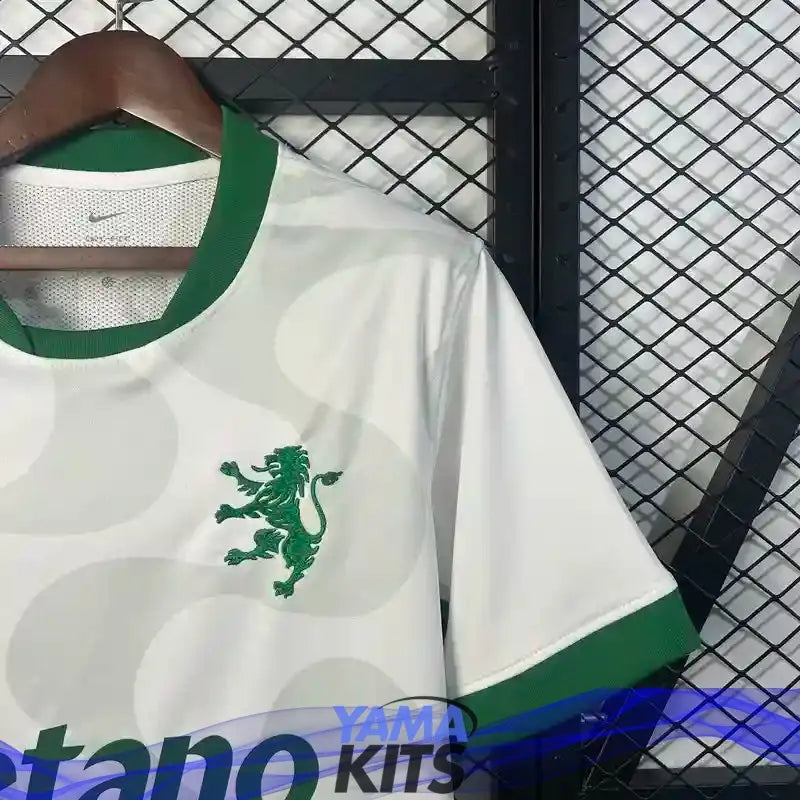 Maillot Sporting extérieur Sporting Lisbonne 2025/2026 YamaKits Foot