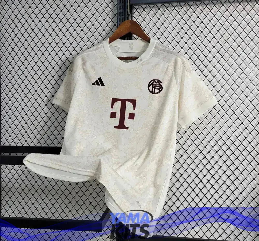 Bayern Munich training jersey "white" 2023-2024