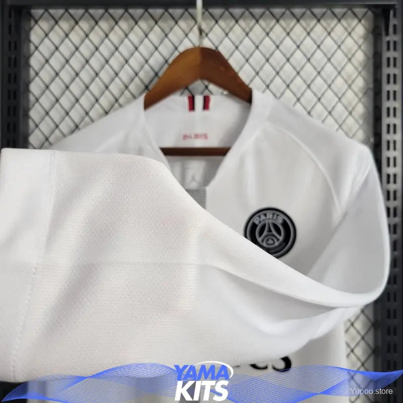 PSG White Long Sleeve 2018/19 Classic Shirtss