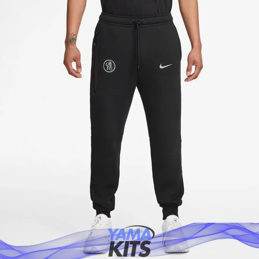 Pantalon Chelsea Tech nike "Noir" fleece 2025/2026 YamaKits Foot
