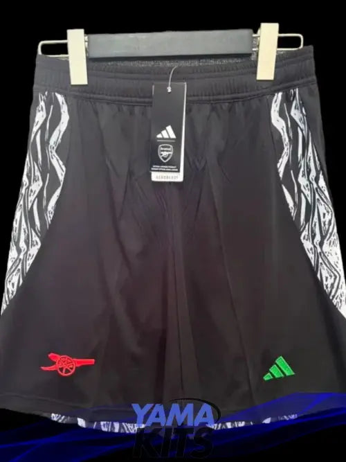 Short Arsenal 2024-2025